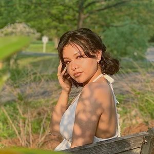 Meet your Posher, Fatima